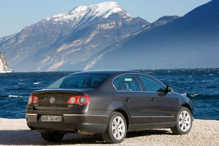  Volkswagen Passat 2005 года  (фото 21 из 161)